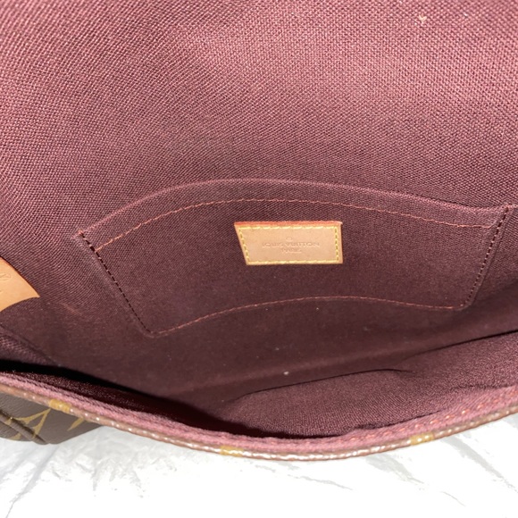 LV cross body - only worn a few times - Picture 5 of 5